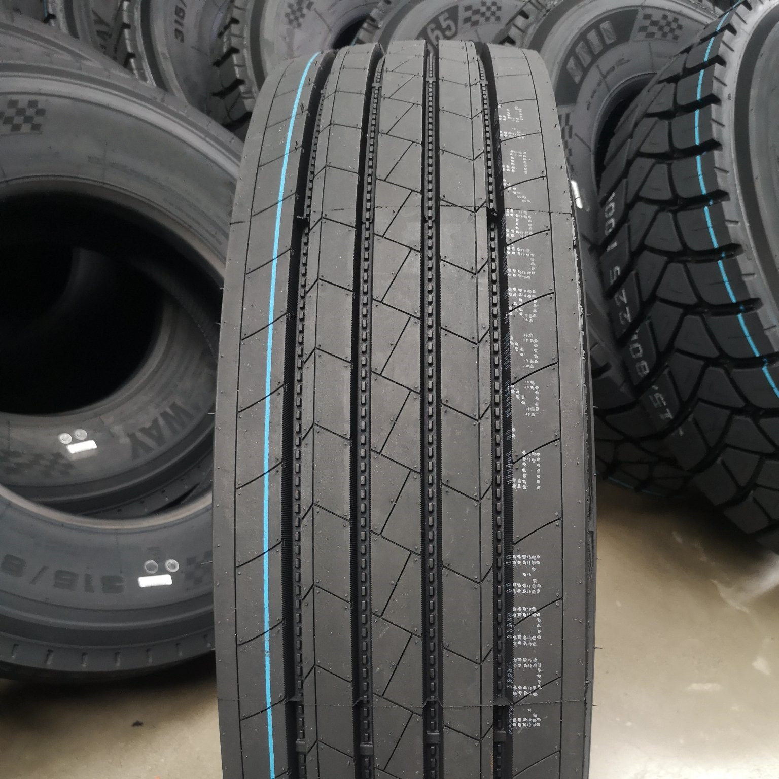 China Tyre Manufacturer 22.5 Radial truck tires 11r22.5 315/80R 22.5 Commercial truck tyre