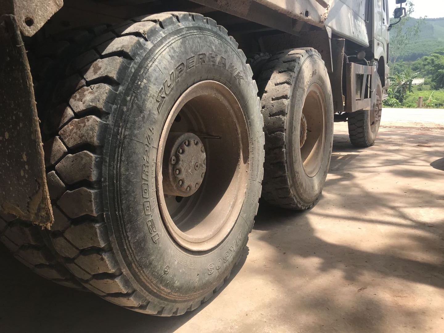 YINGBA High Quality light truck tires 8.25R20  radial commercial truck for driving on mixed road