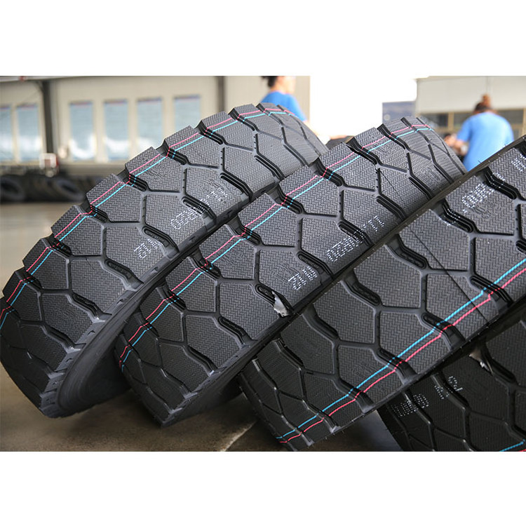 Chinese TBR 11R22 5 12R 22.5 Position Radial 24.5 R 11 12R24.5 11R24.5 Truck Tires 13R22.5 11r22.5 tires