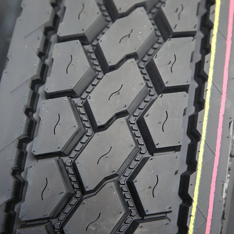 Chinese truck tires radial MARVEMAX llantas steer drive 11r 24.5 16PR tubeless truck tyres prices