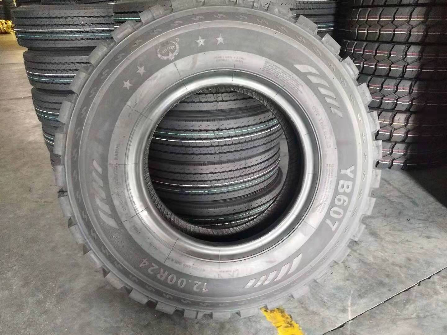 HAWKWAY HW707  12.00R24 24PR  SUPER STRONG MINING TYRES 325/95R24 24PR  MINING TYRES