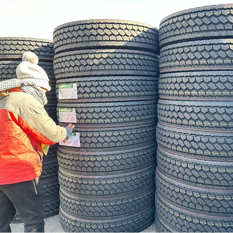 275/80R22.5 10 patterns hotsale commercial TRUCK TYRES 215/75R17.5 235/75R17.5 275/70R22.5 275/80R22.5