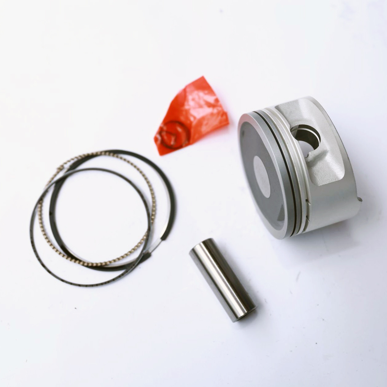 300CC Engine Piston Ring Set, 39mm  Piston ring set for 139QMB 50CC/80CC 4 Stroke GY6  Engine