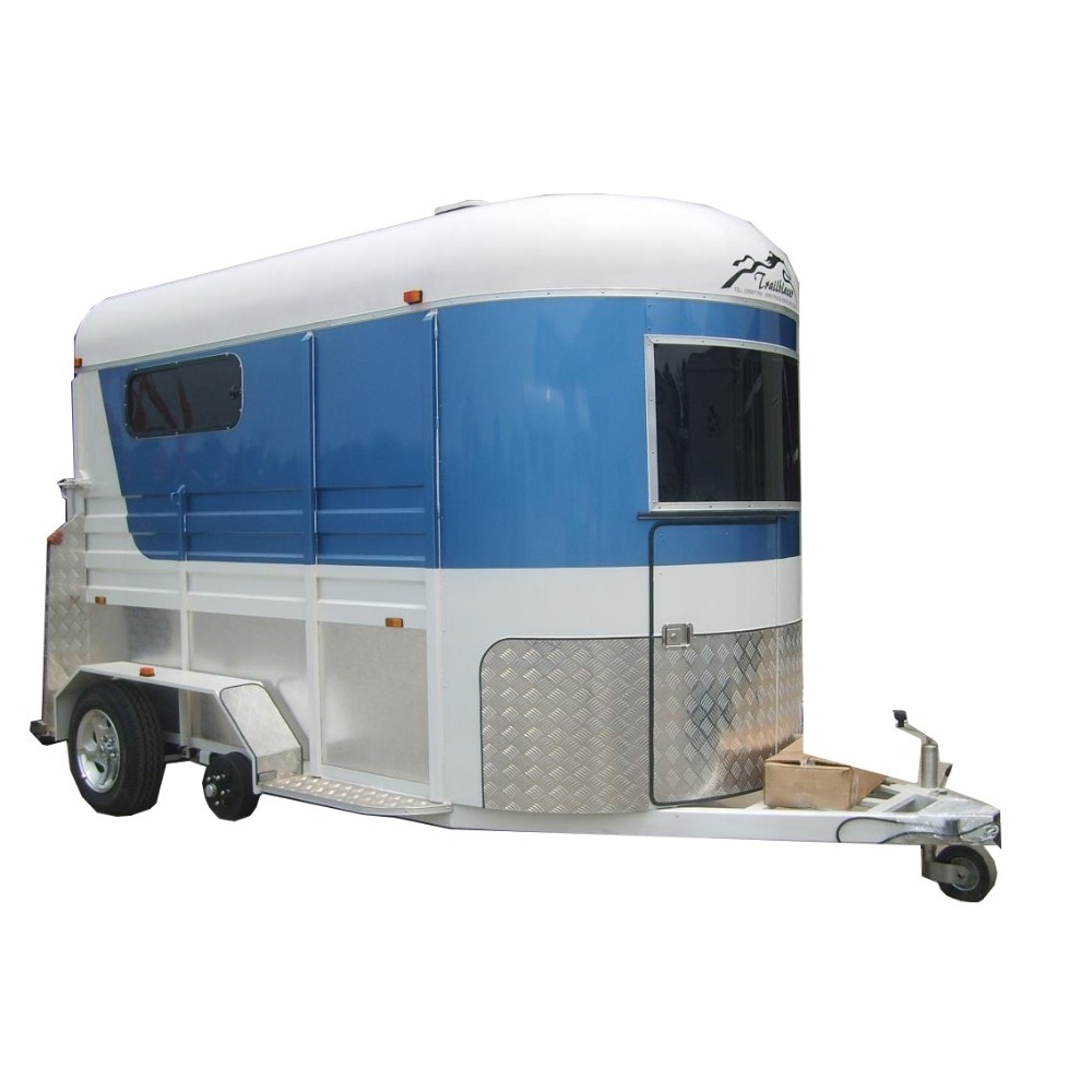 Economic horse box trailer with ramp