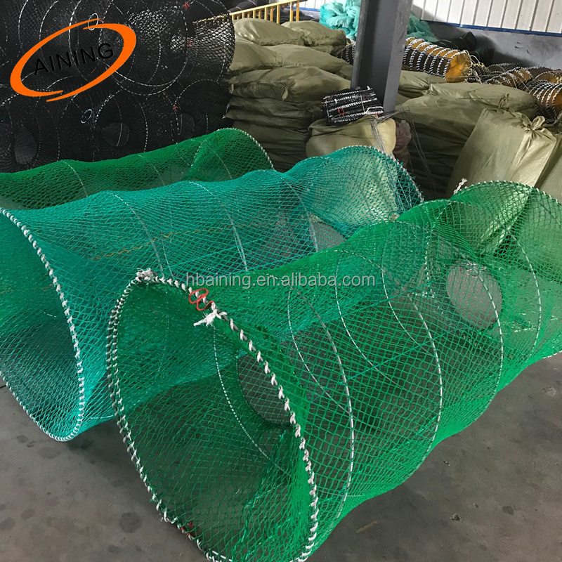 70x140cm Big Size Green Mesh Coil Spring Folding Crab Fishing Pot Loaded Black Cod Fish Traps for Alaska with bait jars