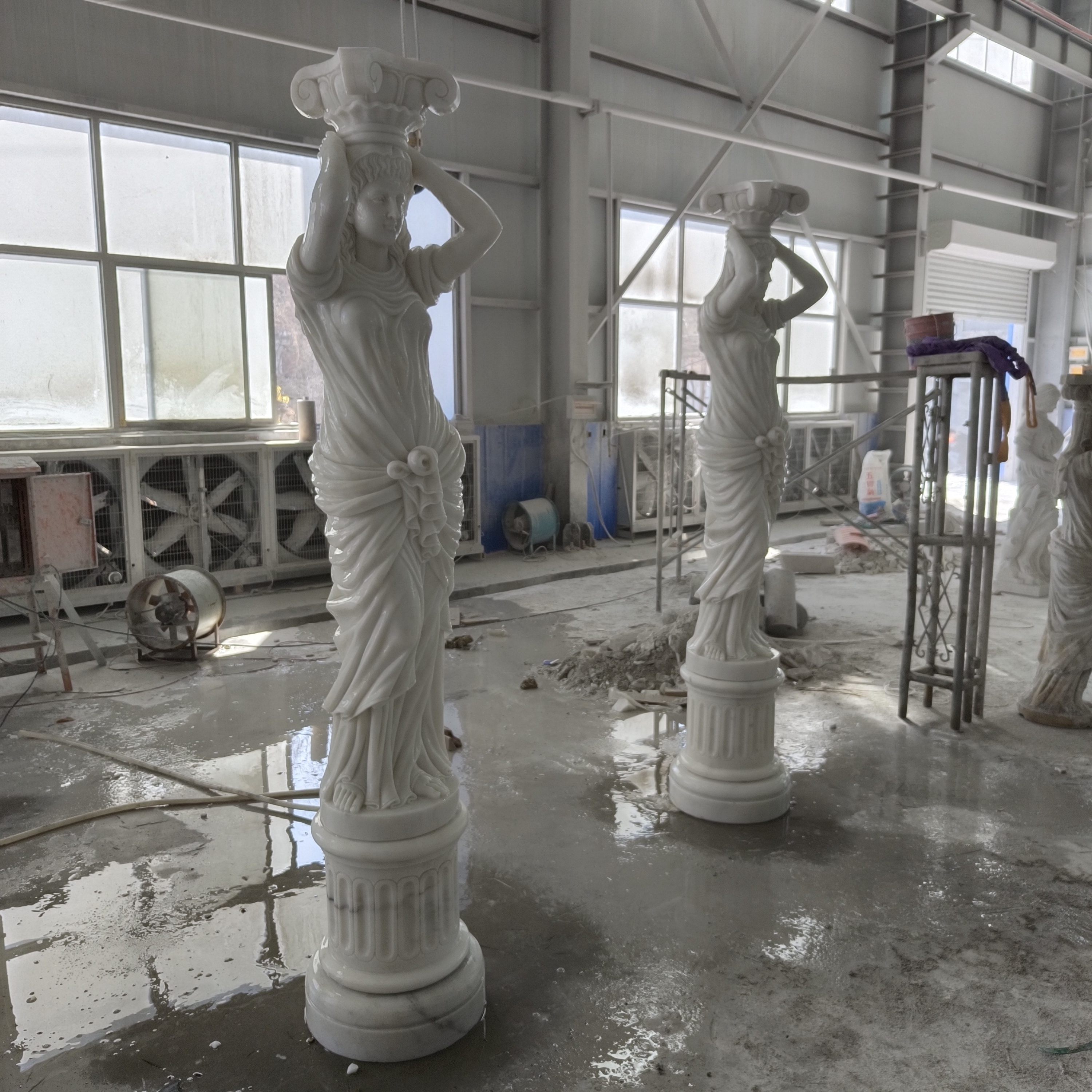 High Quality Hand Carved Egypt Cream Marble Roman Columns Pillars Statue