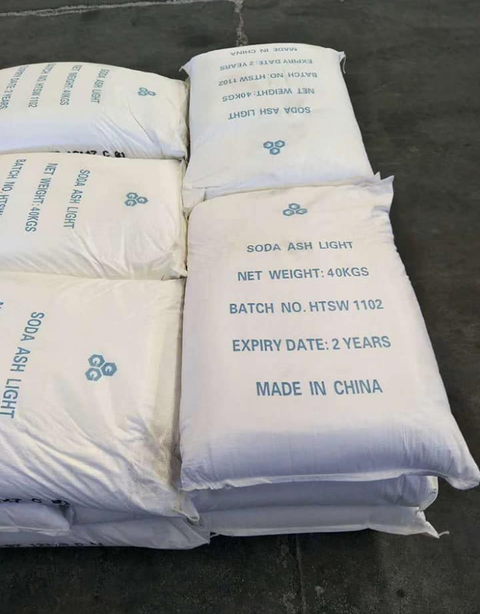 Light/ Dense Soda Ash Factory Supply CAS No. 497-19-8 Sodium Carbonate Anhydrous Na2co3 Used In Metallurgy Industry