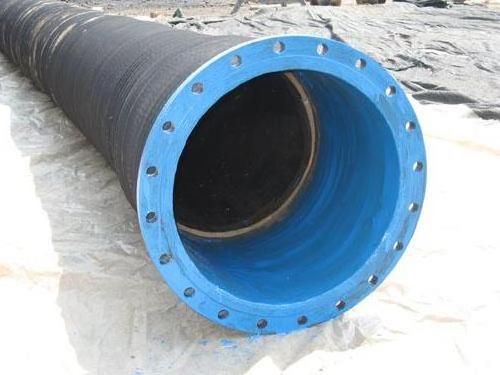 Water suction and discharging rubber hose dredging pipe