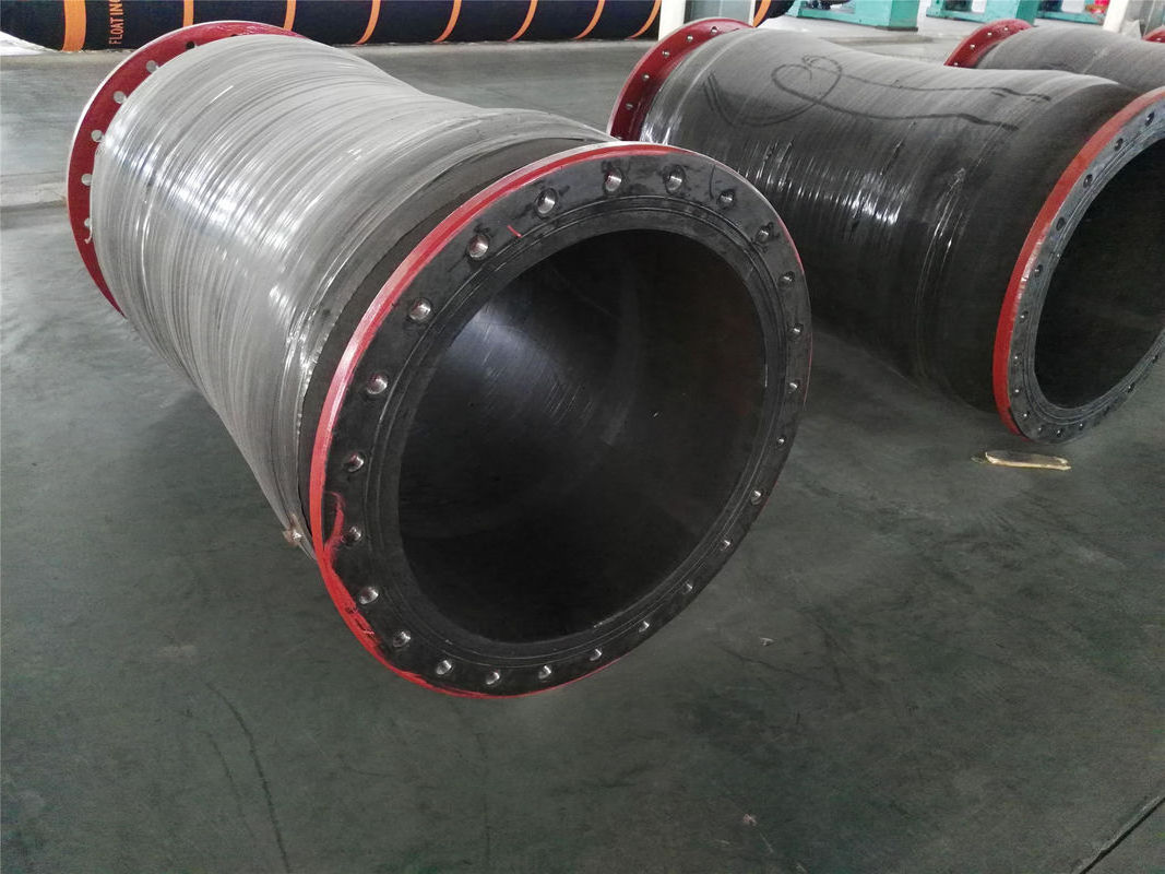 Water suction and discharging rubber hose dredging pipe