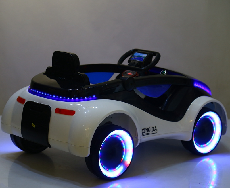 Fashion remote control 12V battery operated kids electric ride on toys big kids cars with double opened door