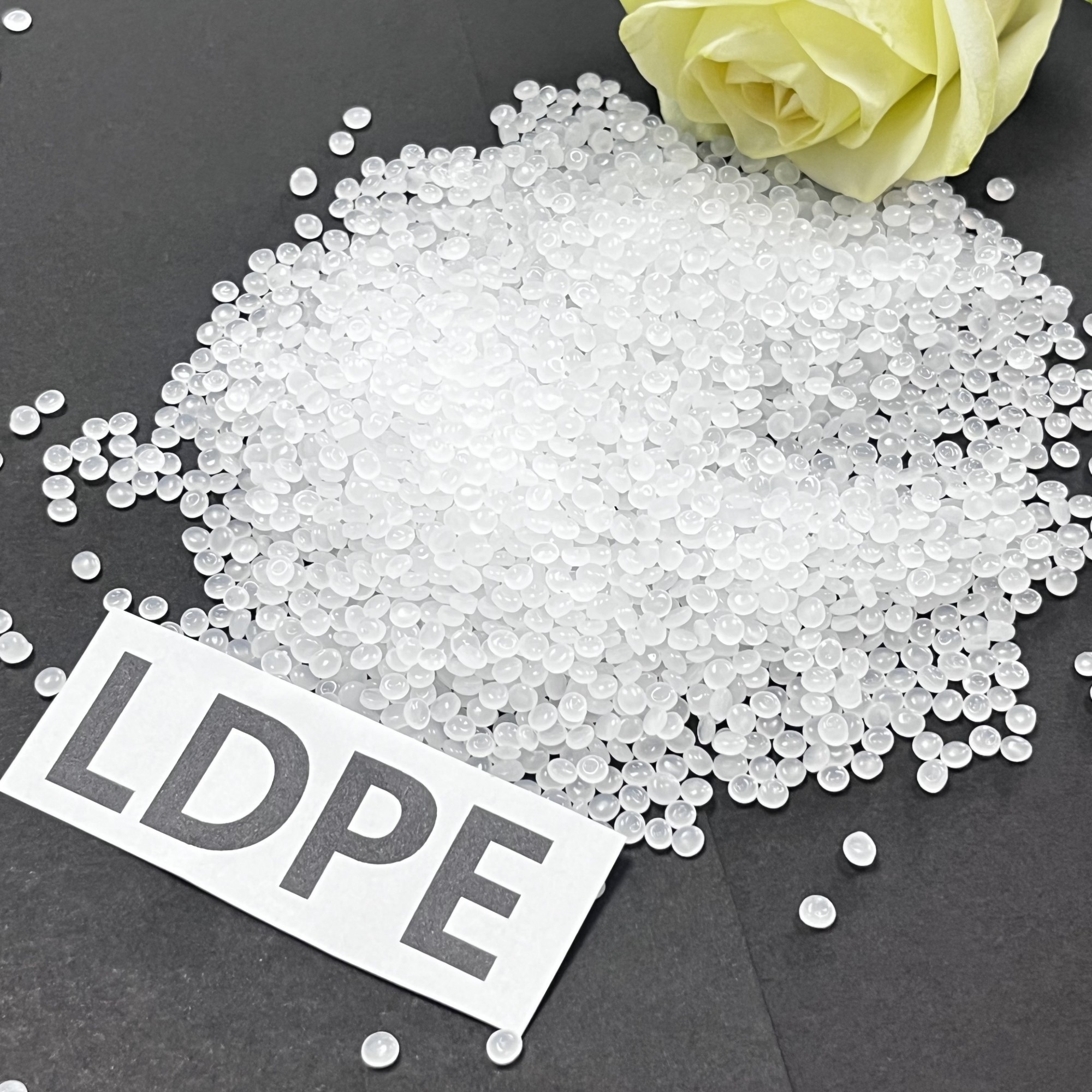 LDPE plastic raw materials Low friction coefficient laundry bag packaging applications Low density hot selling LDPE HP4023W