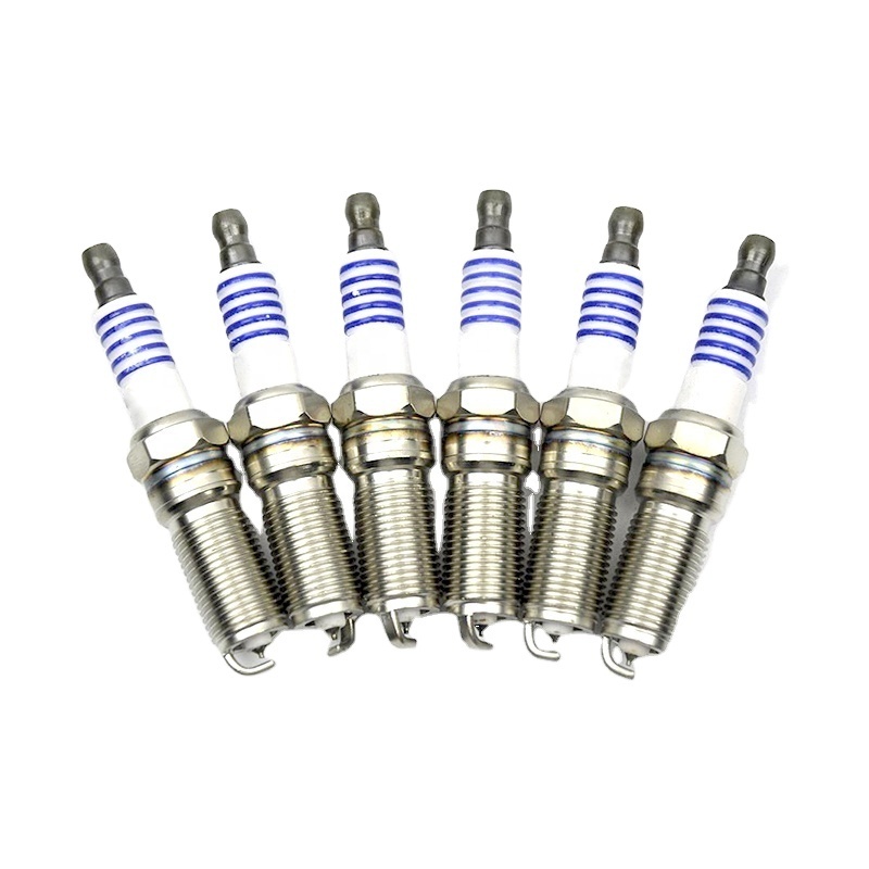 Bujias Spare d8tc IKR7D 4759 b7hs rc9yc 125cc motorcycle spark plug a7tc For BMW E46 E53 E60 E61 E63