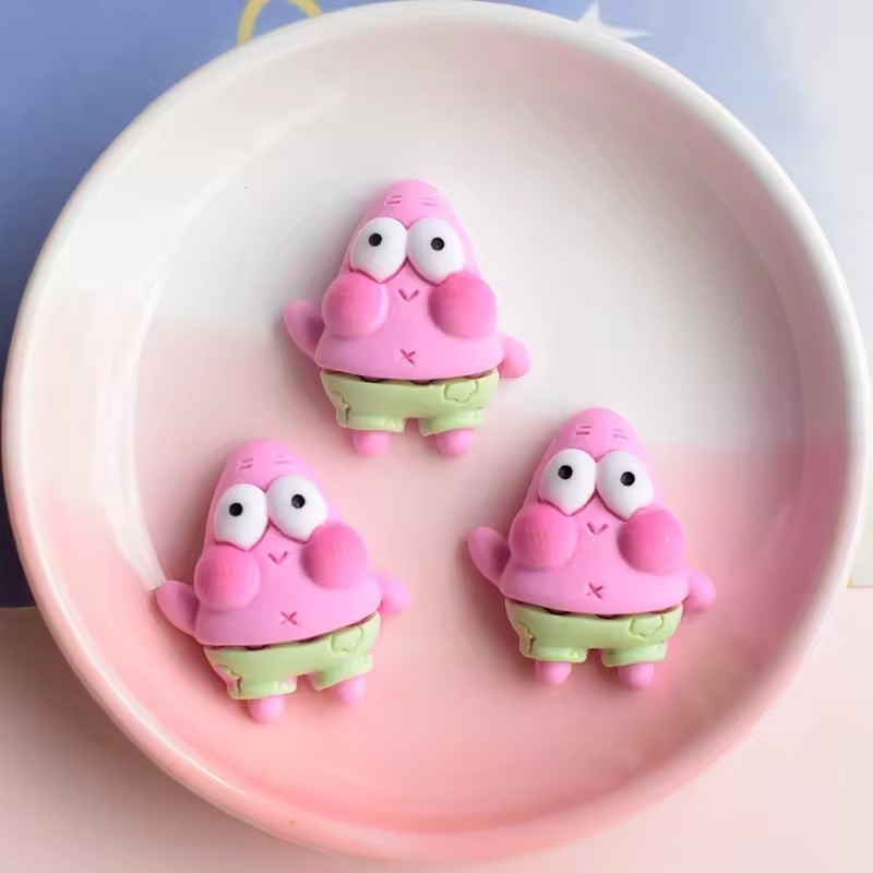 Wholesale Cartoon Sponge Miniature Resin Crafts Mobile Phone Case Charm Hair Clips Cream Glue Decoration Accessories