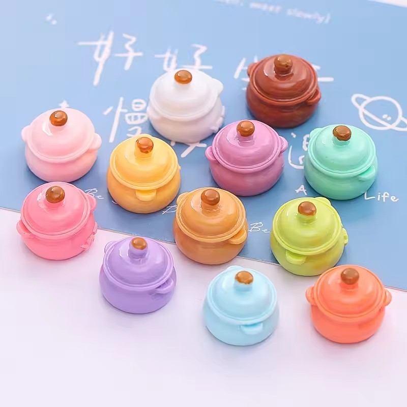 Handmade Resin Crafts Miniature Casserole Soup Pot for Doll House Food Play Cream Glue Mobile Phone Case DIY Jewelry Accessories