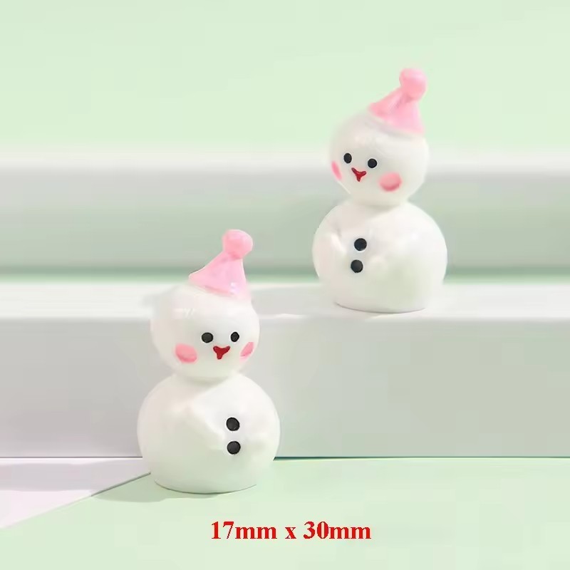 Cute 3D Miniature Resin Cabochon Snail Girl Snowman Play House Toy DIY Desk Decoration Ocean Theme Perfect Souvenir