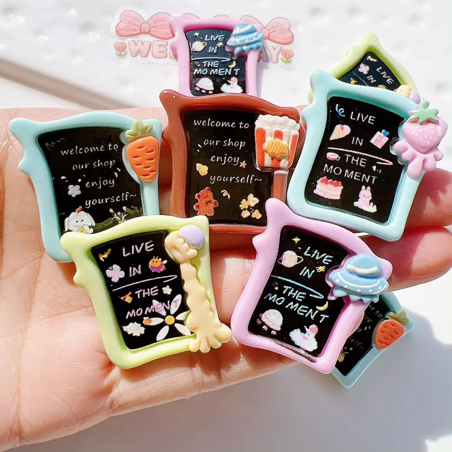 New Miniature Resin Accessories DIY Cartoon Blackboard and Water Cup Sticker Cream Glue Flat Back Charm Wholesale