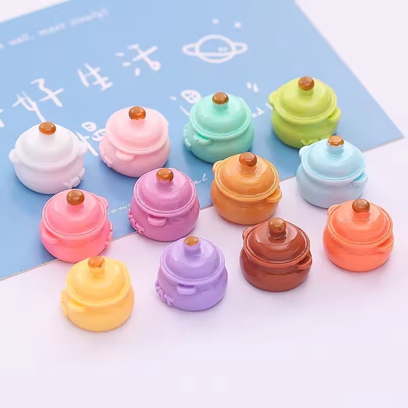 Handmade Resin Crafts Miniature Casserole Soup Pot for Doll House Food Play Cream Glue Mobile Phone Case DIY Jewelry Accessories