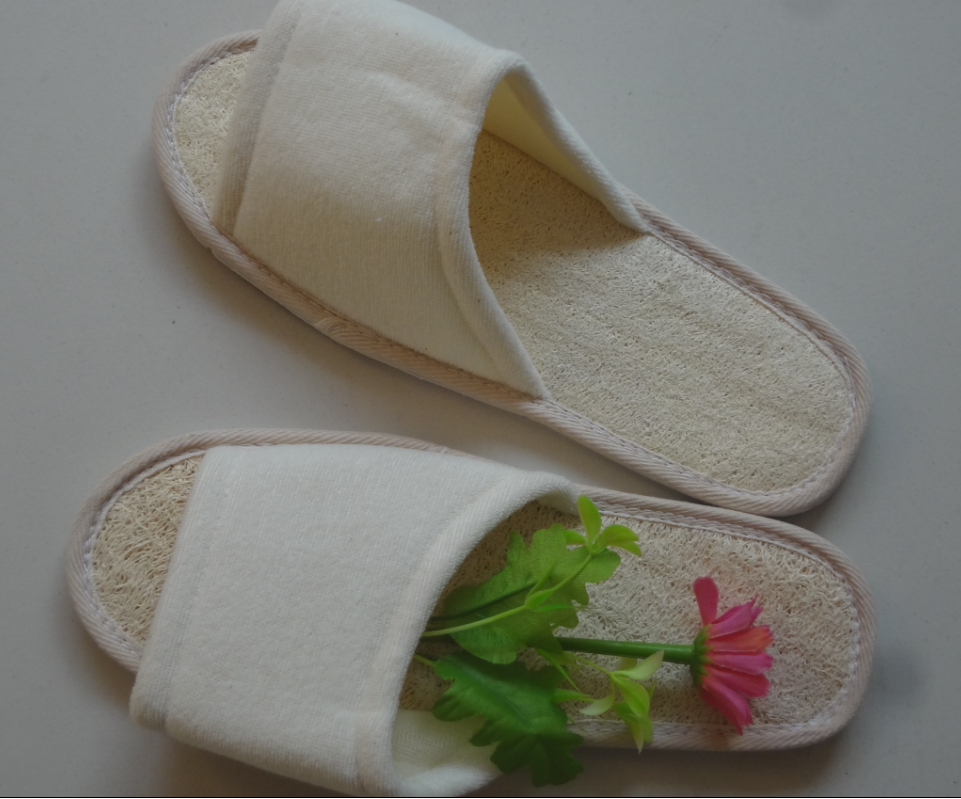 Natural 100%  Loofah Spa Massage Slippers  Loofah spa guest slippers for hotel/ spa/ resort