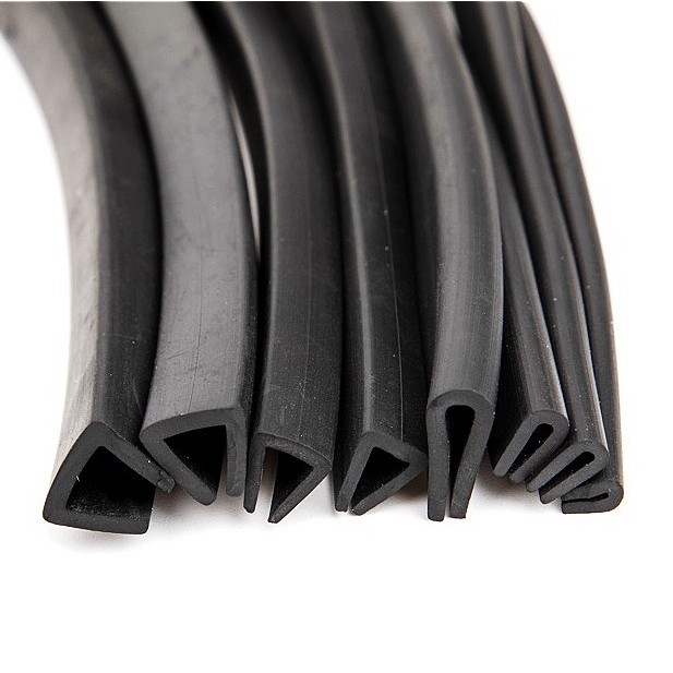 Wholesale car door window glass black epdm rubber seal strip epdm foam skeleton sealing rubber strip oem