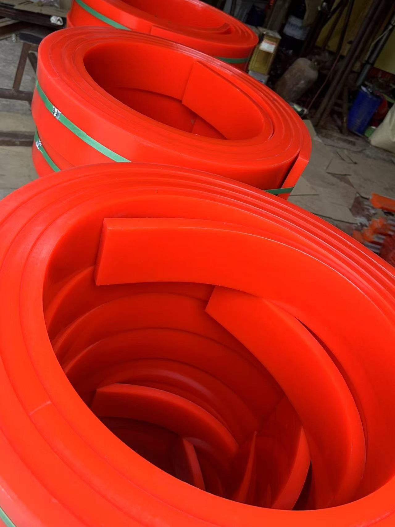 Polyurethane Rubber Chute Skirt Liner for Conveyor Belt Baffle Skirt Baffle Industrial Rubber Products