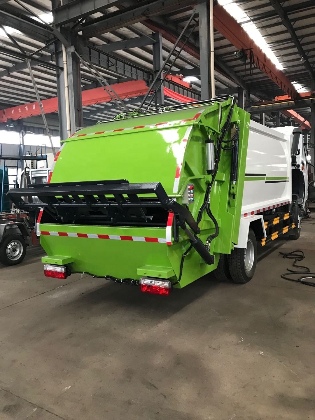 FOTON garbage compactor truck sanitation trucks refuse collection equipment for sale