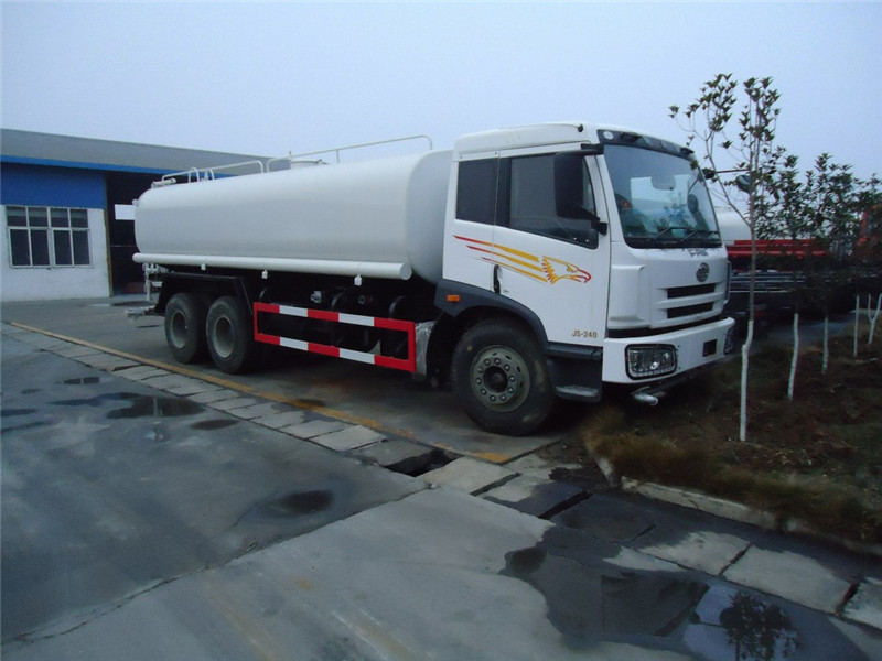 FAW 4x2 water tank truck water bowser price