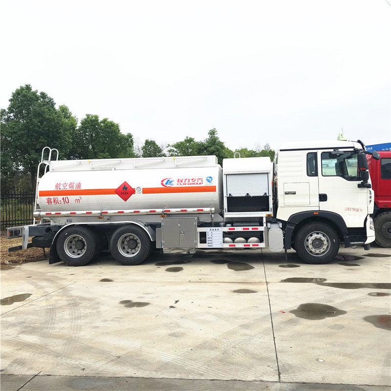 6x4 Sinotruck jet fuel refueling truck stainless steel tanker