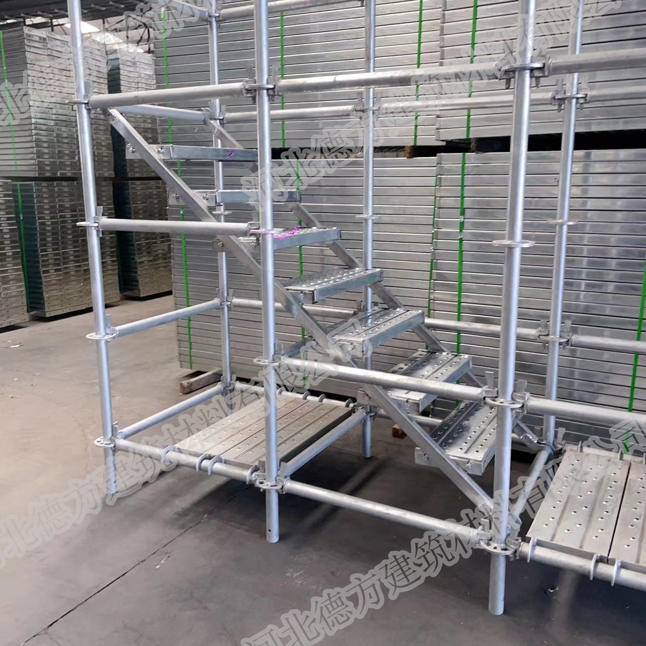 Scaffolding ladders from Derfon factory  ladder scaffolding parts scaffolding for construction