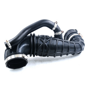 China Factory New Parts  Black Rubber Flexible Air Intake Hose  For Ford Focus 1133898