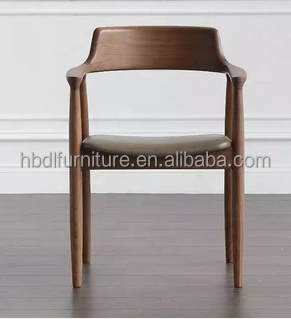 Hot sales cheap solid wooden dining chair from China for dining room restaurant wood chair