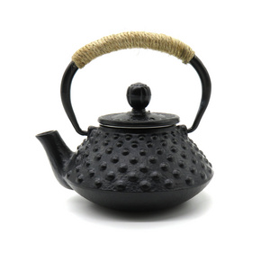 hot selling black color mini cast iron teapot capacity 300ml with stainless steel filter