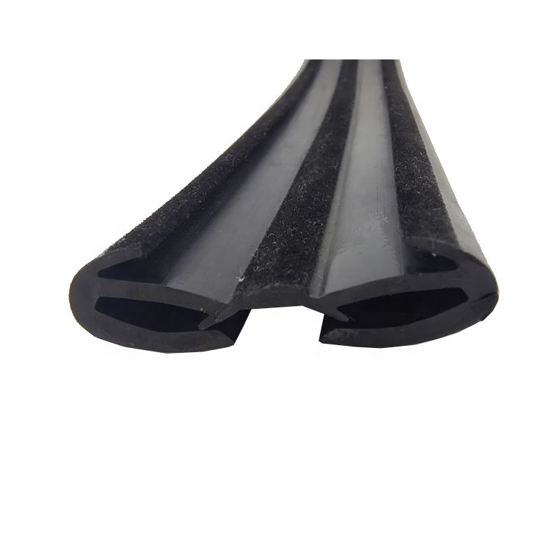 Black  Weatherproof  Window Gutter Rubber Seals With Flocked From China Manufacture Fengming