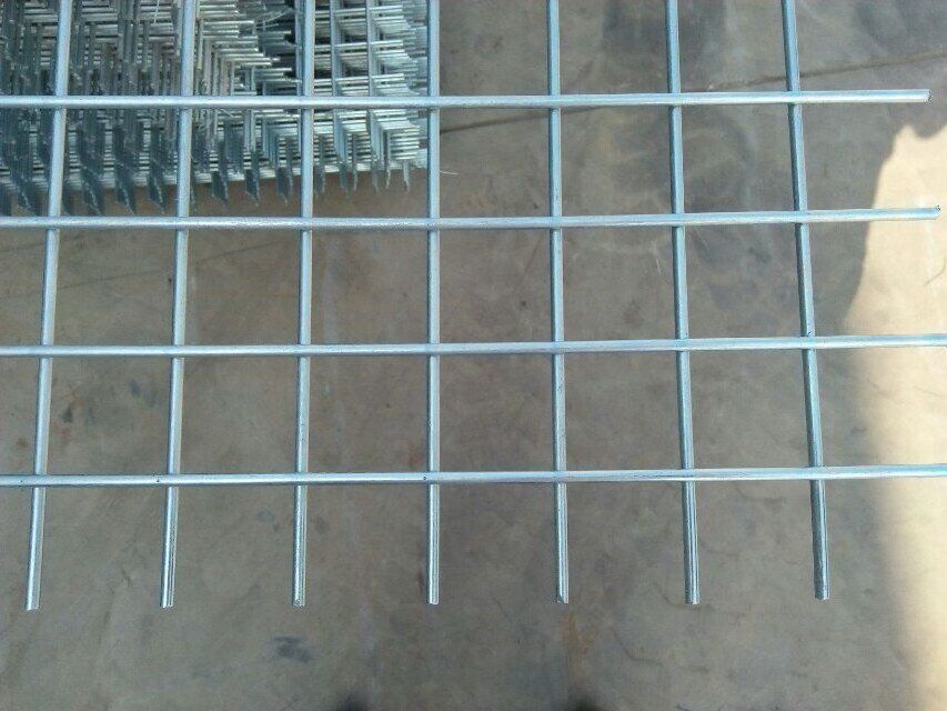 Feedlot Panel, Cattle fence panel, 16 ft. L x 50 in. H from hot dipped galvanized welded wire mesh