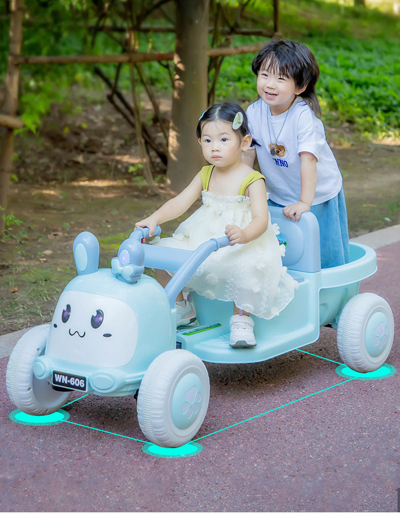 kids battery powered tractor Children's walking tractor electric toy car can sit people with bucket oversized