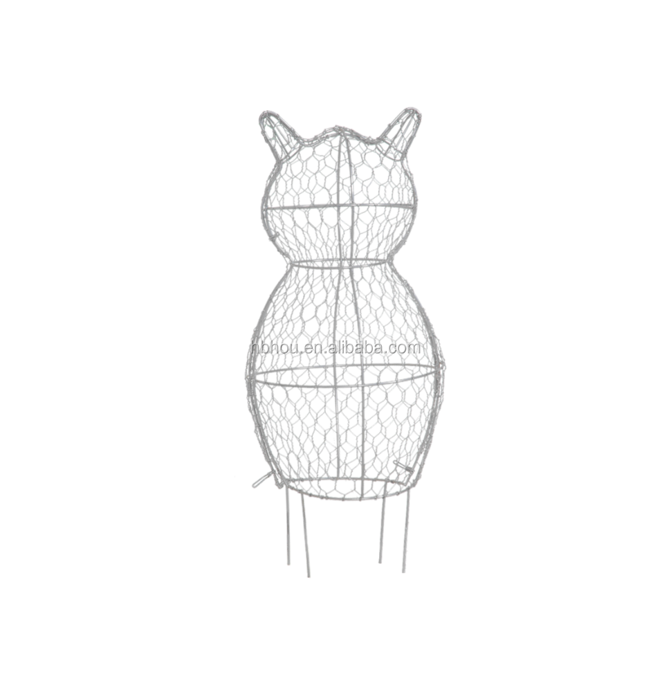 Animal wire topiary frame for garden decoration