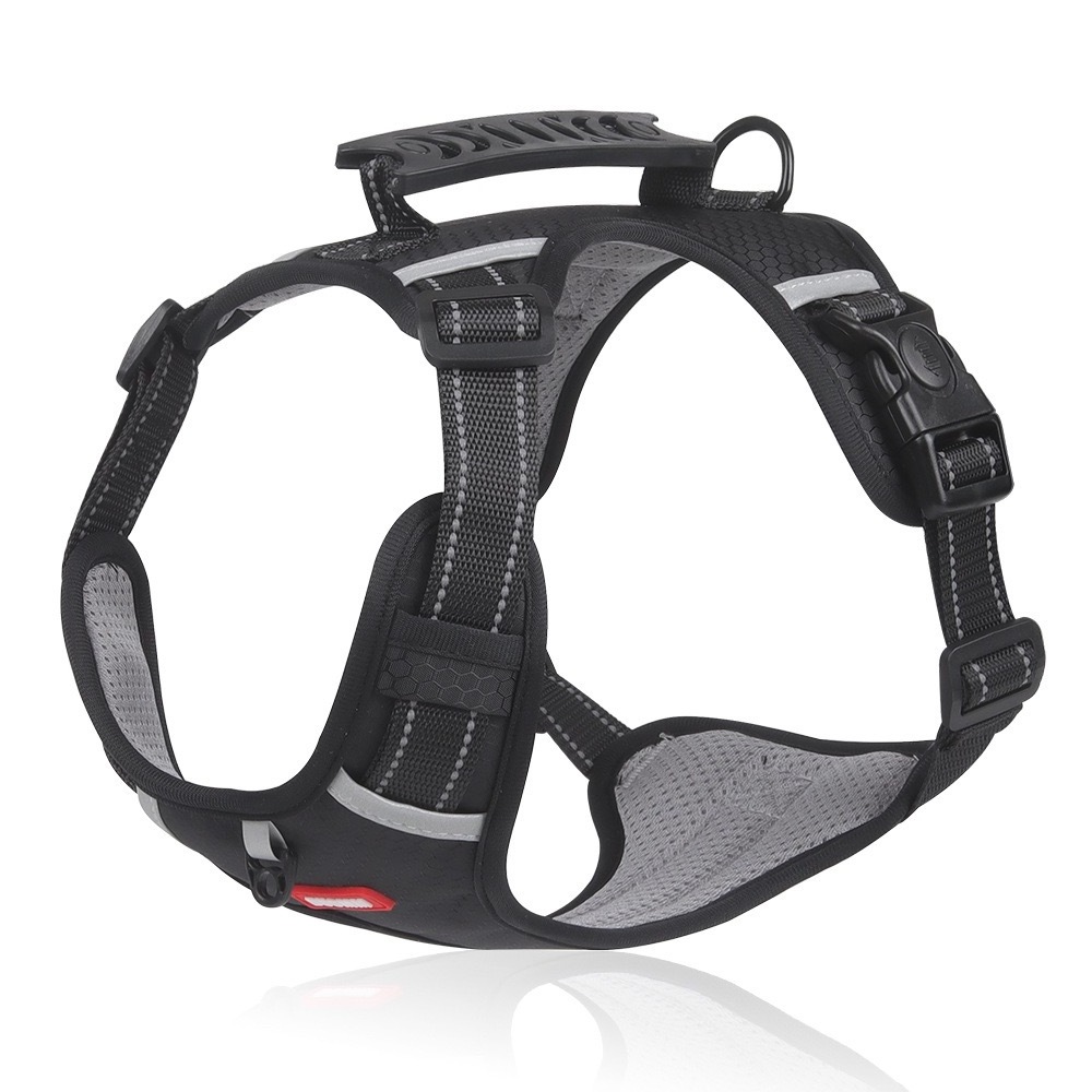 High quality custom  Soft Mesh Padding Front Clip  Outdoor Commuting Pet Chest Carrier Dog Chest Strap pet vest