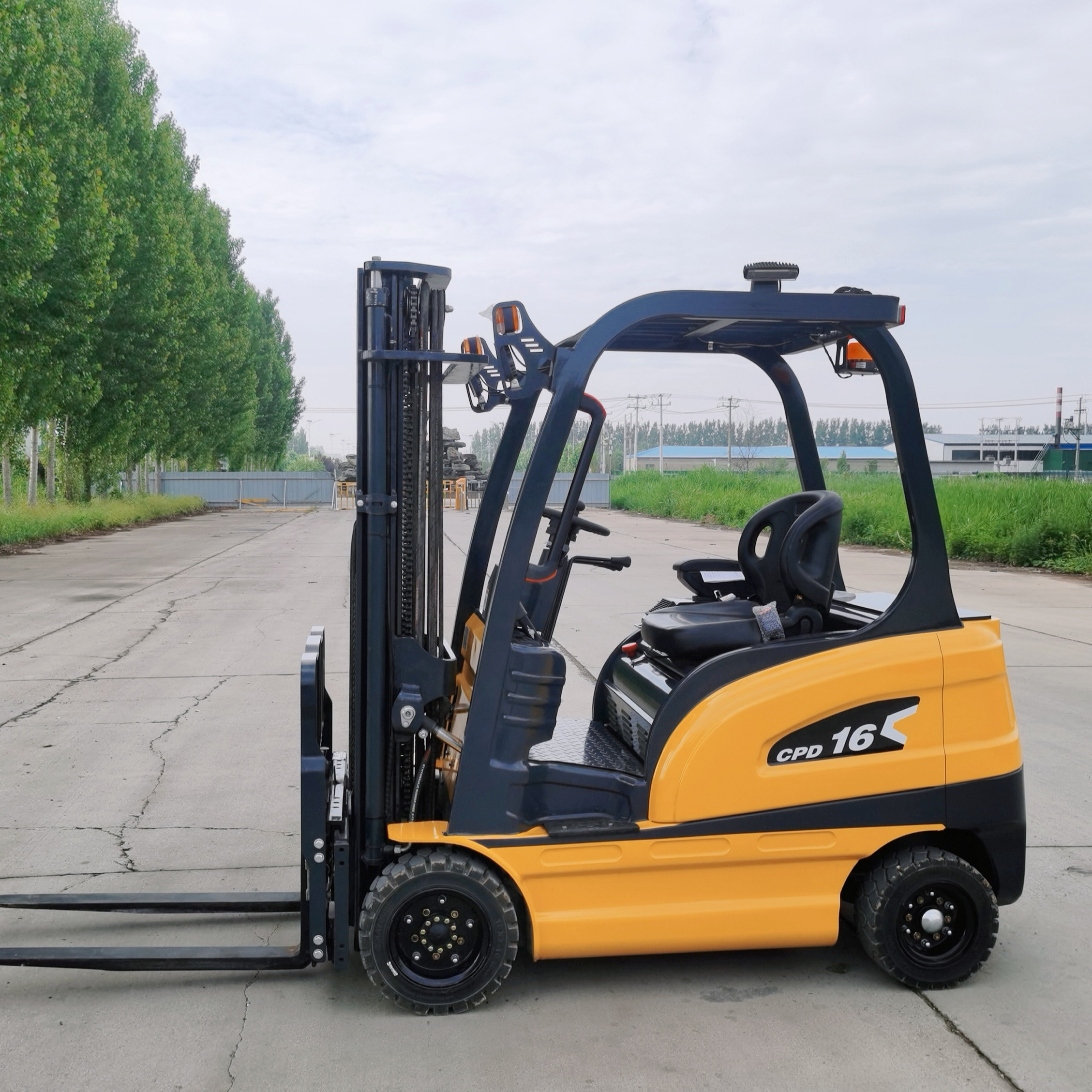 Popular electric forklift truck 2 ton 3 ton 4 ton 5 ton battery forklift self loading portable forklift electric stacker