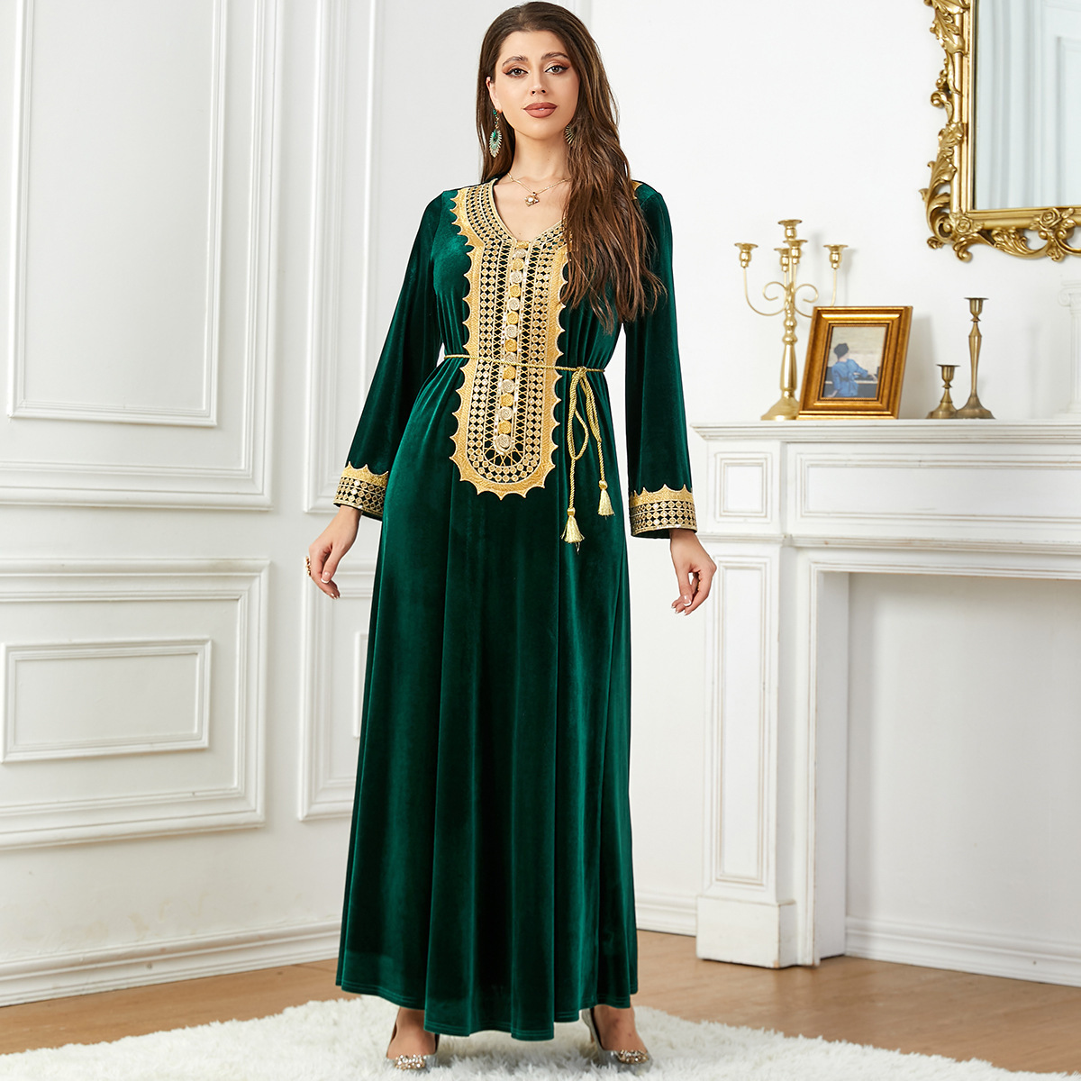 Solid Color Elegant Evening Dresses Gold Velvet Gilded Kaftan Arab Islamic Dress Women Maxi Long Abaya