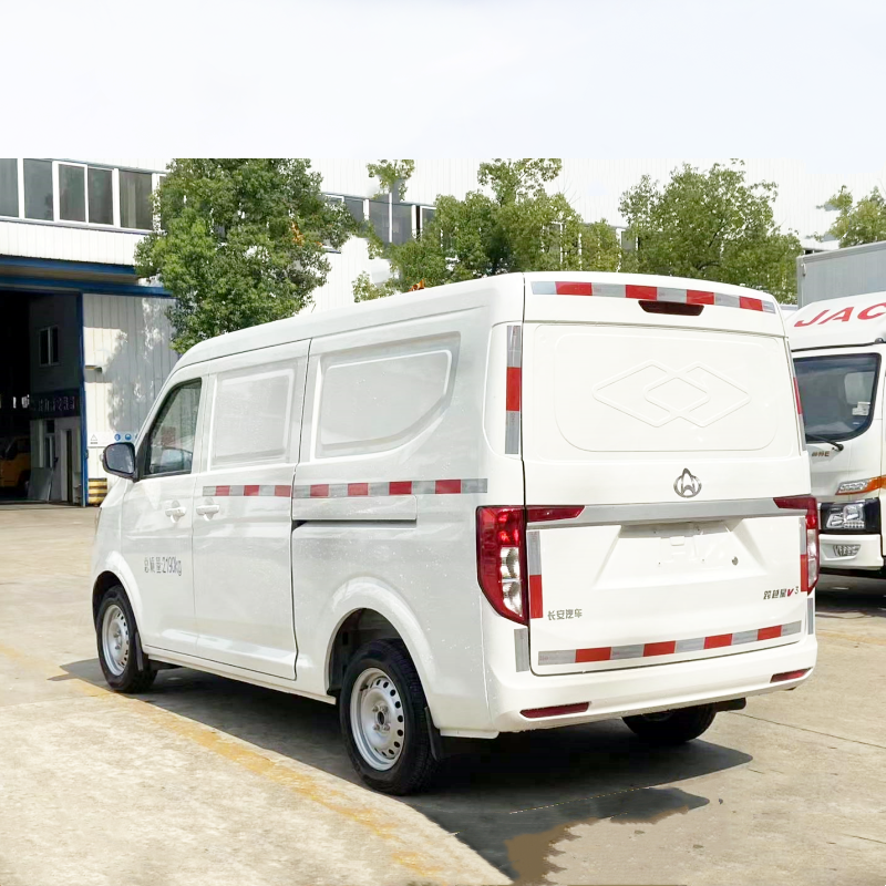 Short-distance fresh distribution, flowers and vegetables cold chain car, urban and rural distribution of frozen car