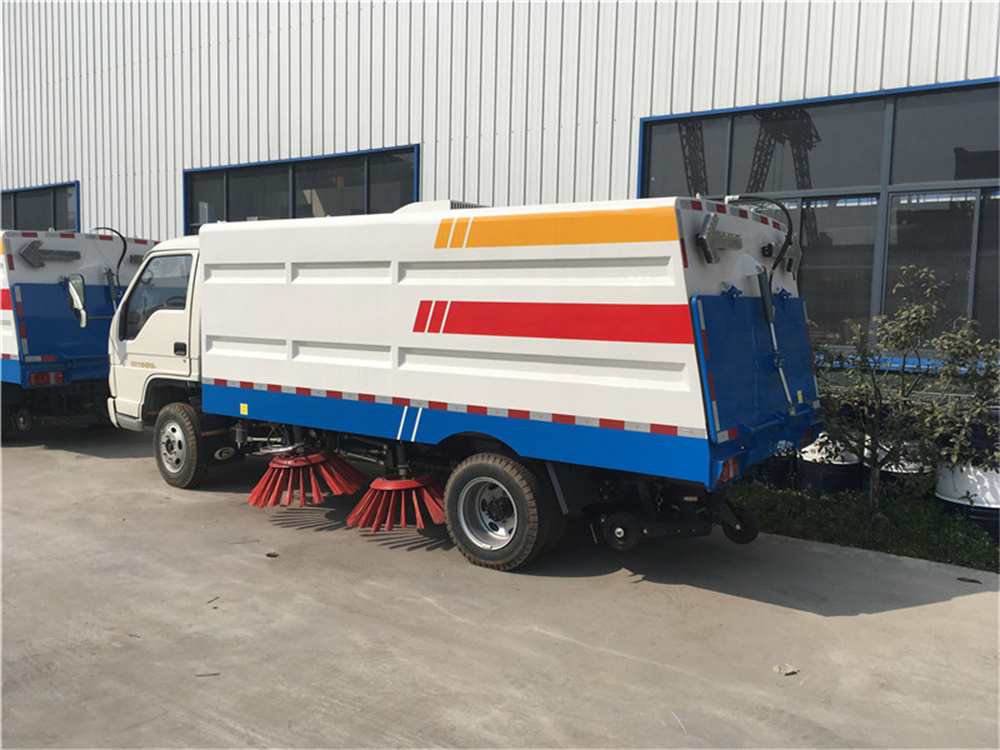 Forland 2 cubic mini municipal sanitation street clean road sweeper truck for sale