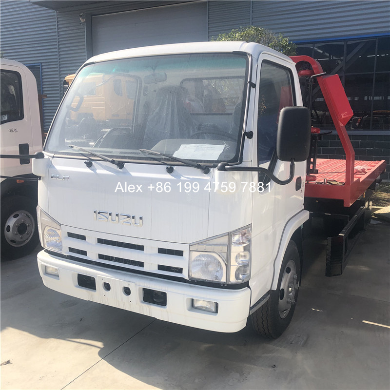 4x2 Japan Euro 5 diesel 4 tons flatbed tow truck