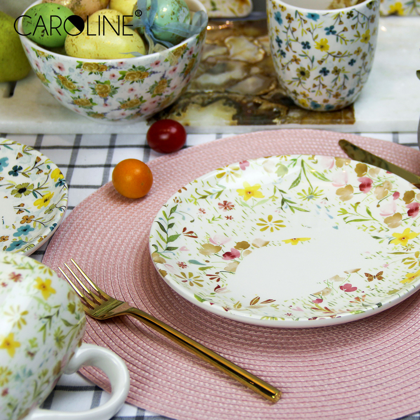 Caroline Floral Alad Bunny Decal Glaze Ceramic Plates