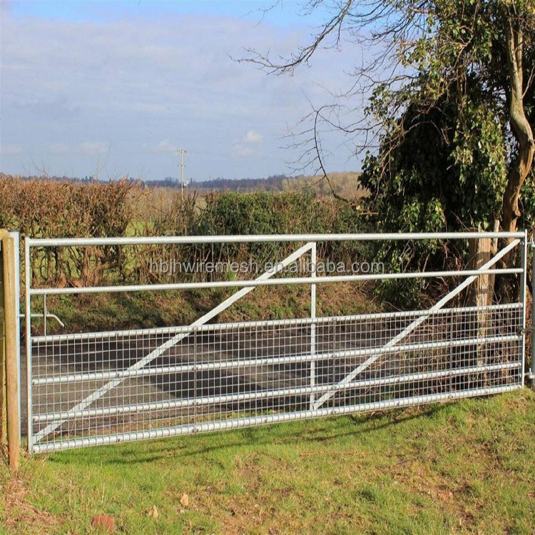 2024//High Quality Cheap Field Yard Horse Goat Sheep Corral Farm Fence Panels Cattle Fence on Farm