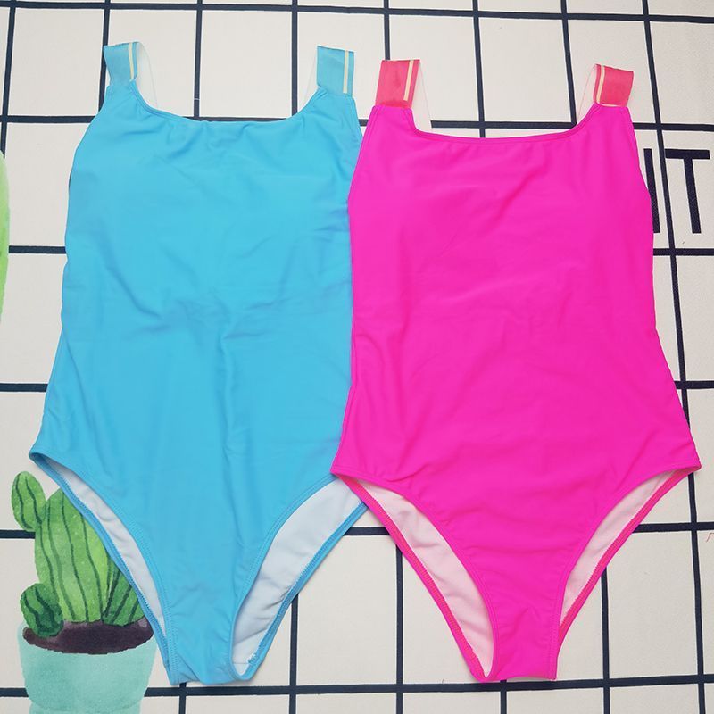 2023 new arrival hot girl bathing suit  sexy bikini one piece swimsuit two piece swimsuit