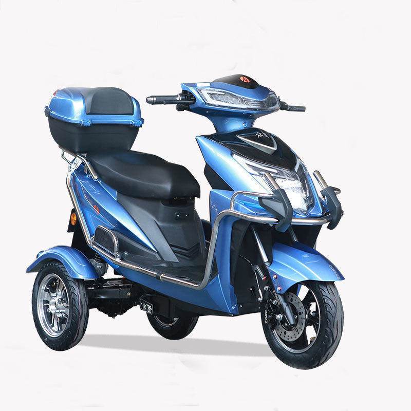 Electric scooter tricycle three wheel low speed safty with seats for adults with multipurpose handlebar and differential moto