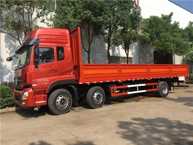 Dongfeng Tianlong 6x2 Liquefied gas cylinder van truck sales