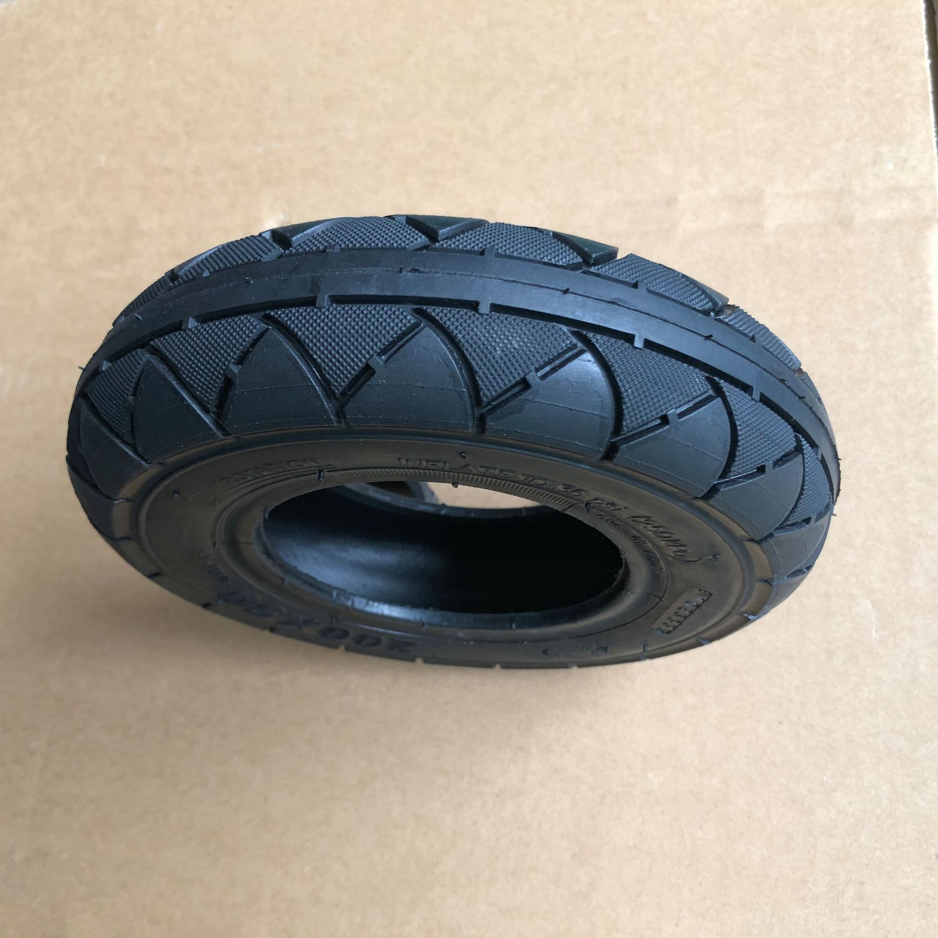 New date 200x50 inner tube 200*50 outer tire Electric car tire 8 inch skateboard inside the outer tire Factory wholesale