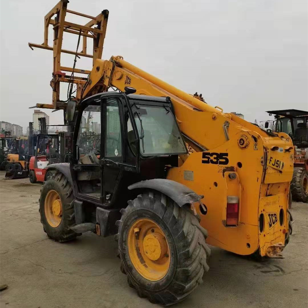 Second-hand diesel mini forklift J C B forklift material handling equipment for sale