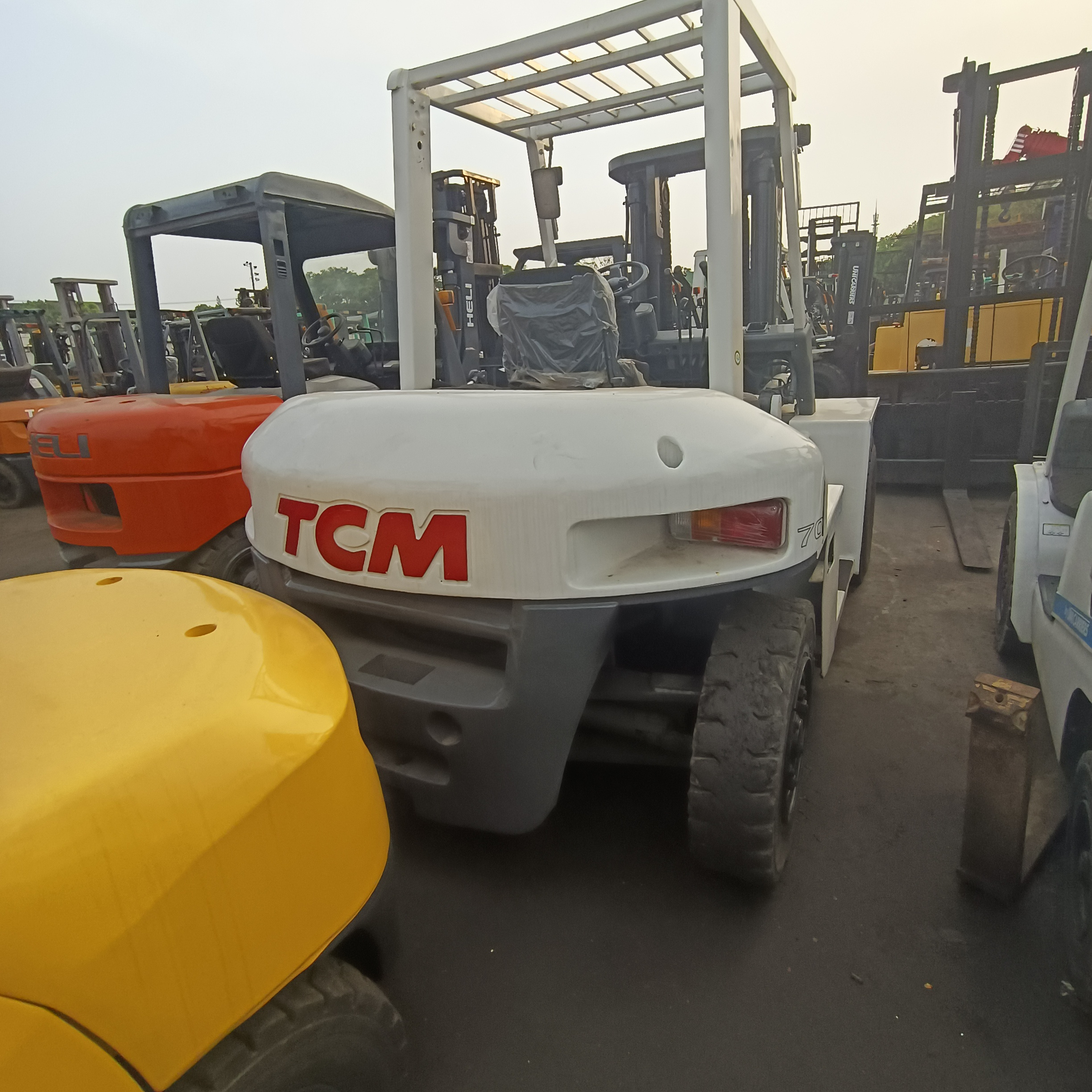 original magnetic sweeper lonking 4 wheel diesel used forklift battery 48v truck TCM 7ton second hand Diesel forklift