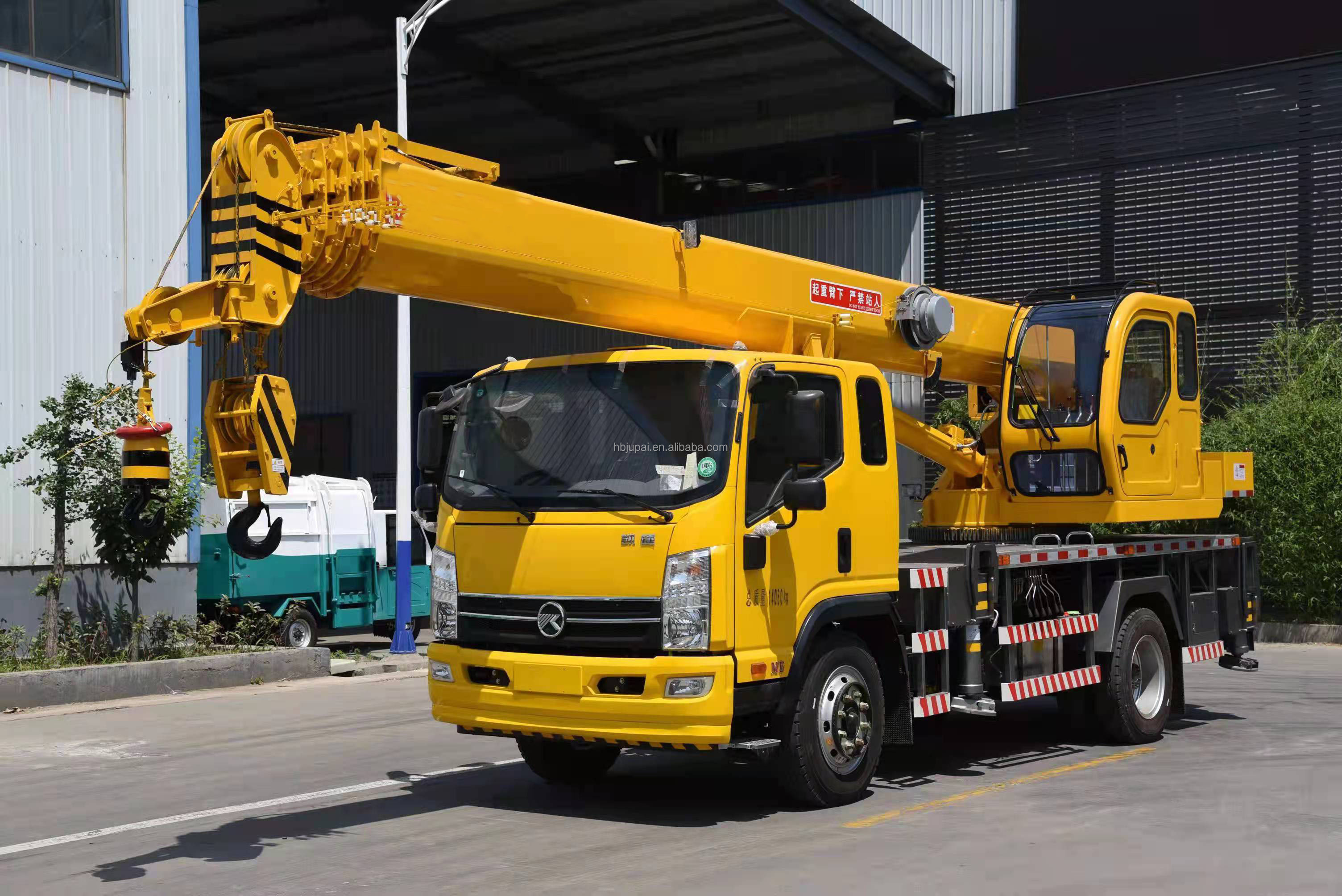 mini truck mounted crane 8ton 16ton telescopic towable trailer truck mounted crane truck with crane